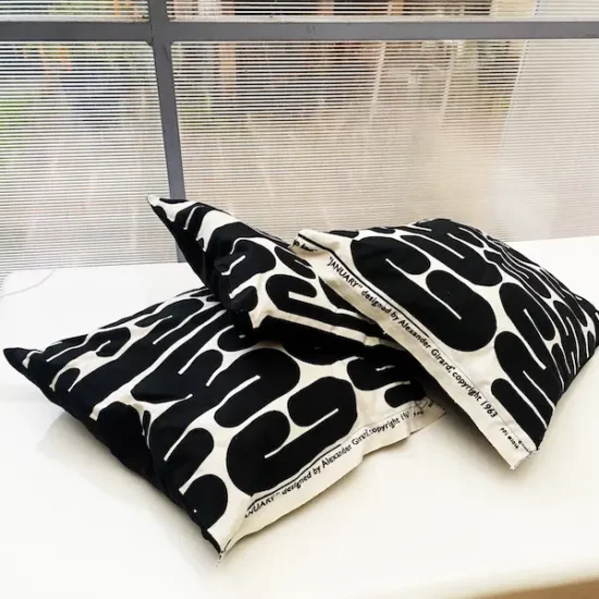 Alexander Girard January 3 coussins 1963