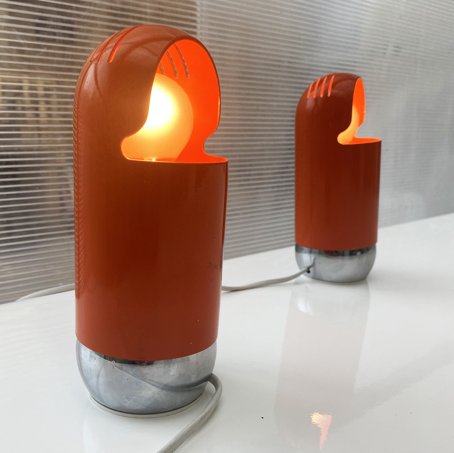 Paire de lampes modèle 2294 par Martini Falconi Fois Architects