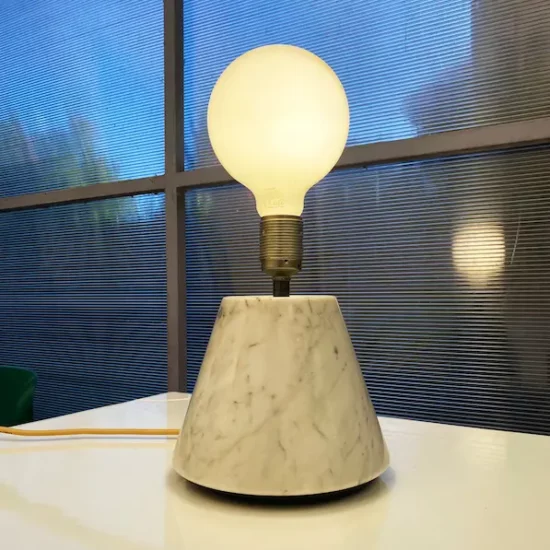 Pied de lampe Castore de Guido Rosati pour Itre années 80